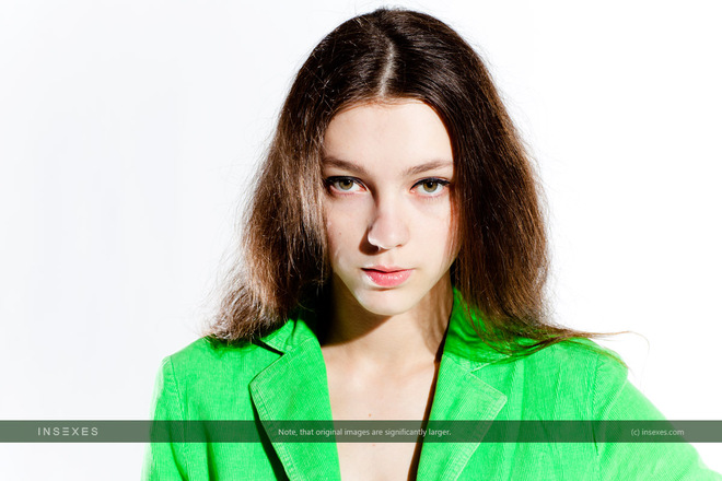 Green Jacket - Nylon Pantyhose - picture 02