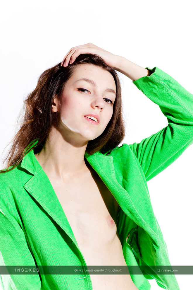 Green Jacket - Nylon Pantyhose - picture 04