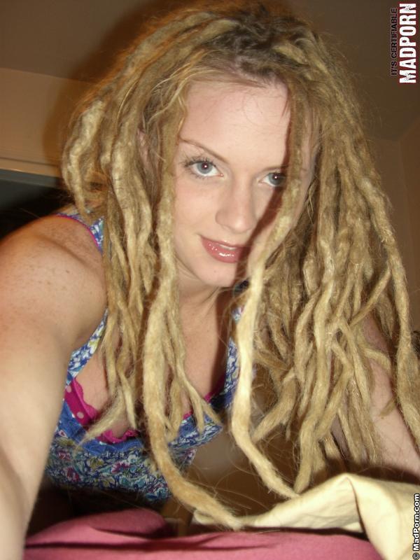 Awesome Rasta Babe Selfshots - picture 04