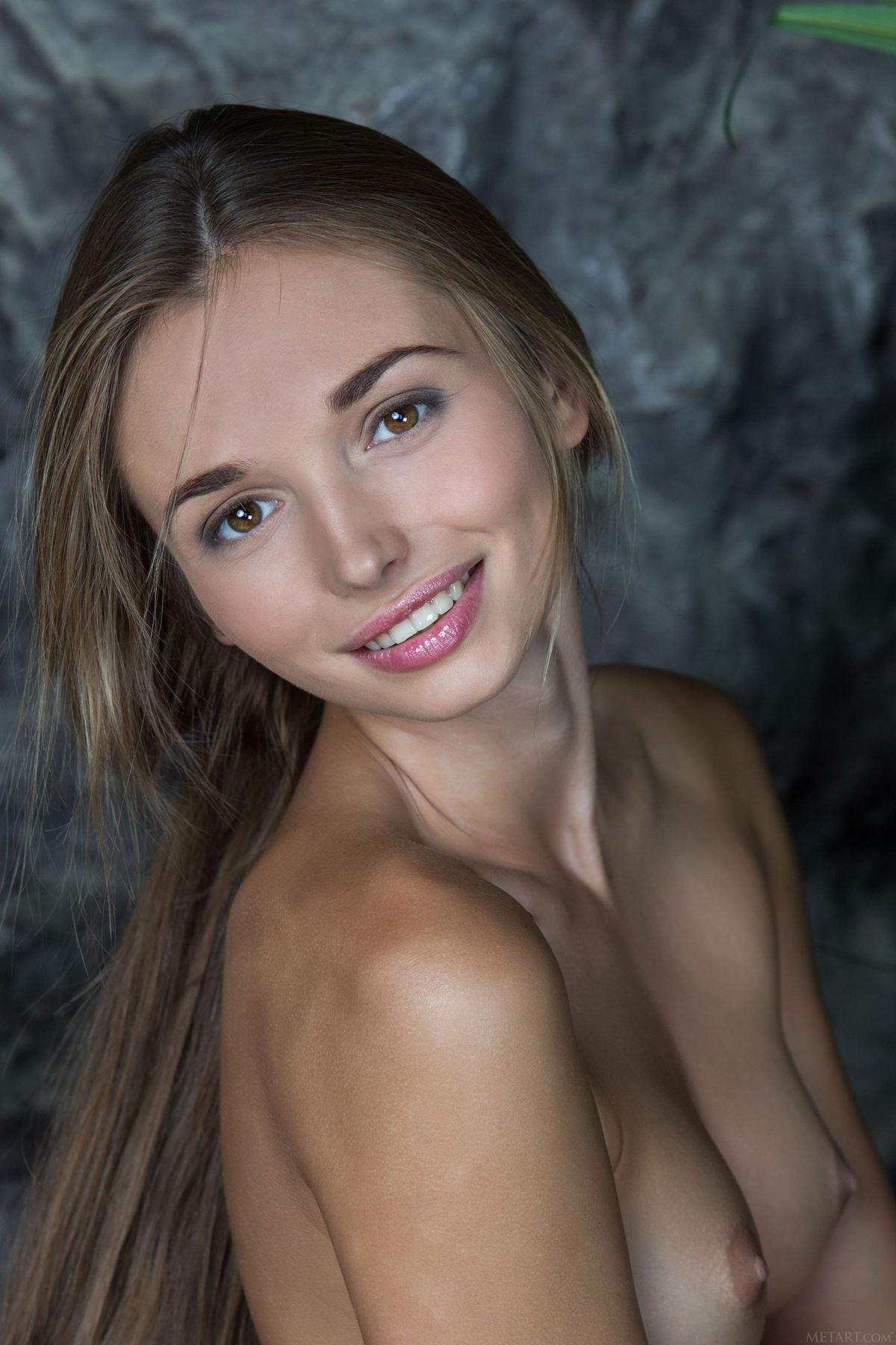 Innocent Brown Beauty Steffi Nude - picture 17