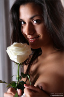 Exotic Naked Beauty Bianca rose - pics 02