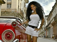 Wonderful Cuban Girls with Cars - pics 03