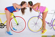 Four lesbian Babes on Fixie Bikes - pics 02