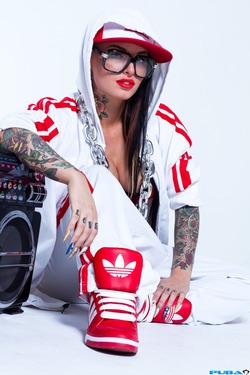 Christy Mack in Sexy Hip-Hop Style - pics 06