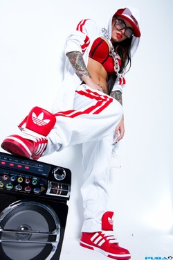 Christy Mack in Sexy Hip-Hop Style - pics 11