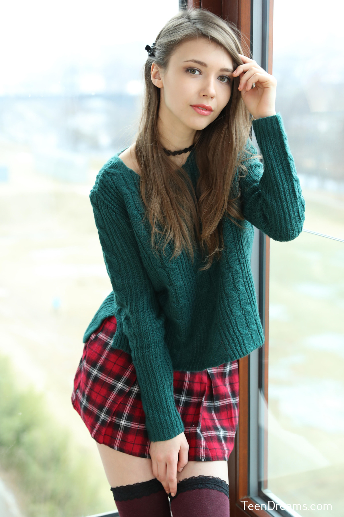 Mila Azul - Mini Skirt and Sweater - picture 07
