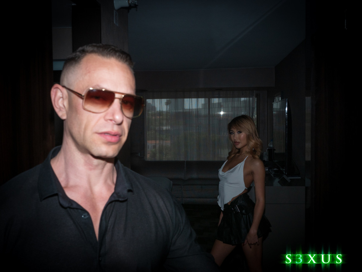 Bodhisattva: Mina Luxx Porn Pics - picture 03