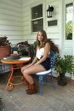 Young Lady Liza Rowe - Frilly Boots - pics 00