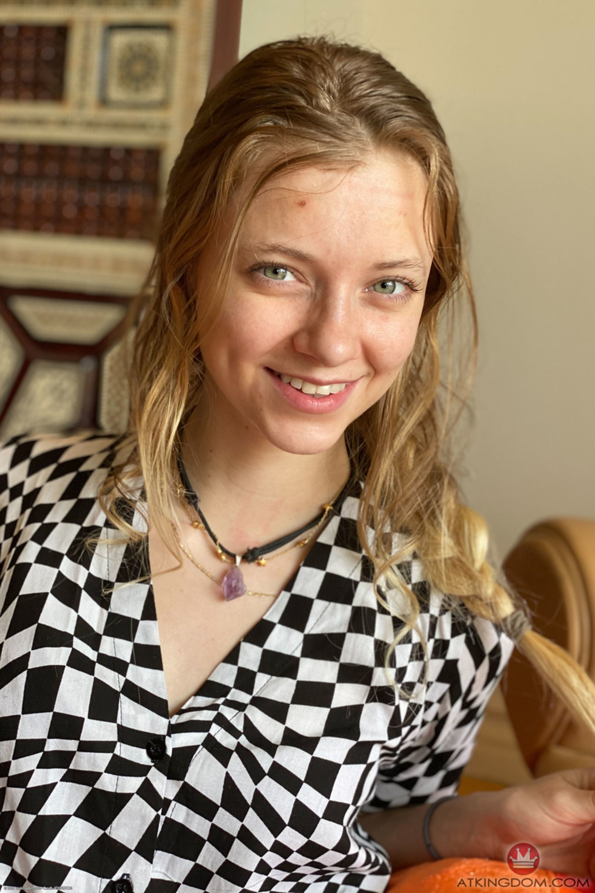 Hot Teen Riley Star: Feet and Pussy - picture 00