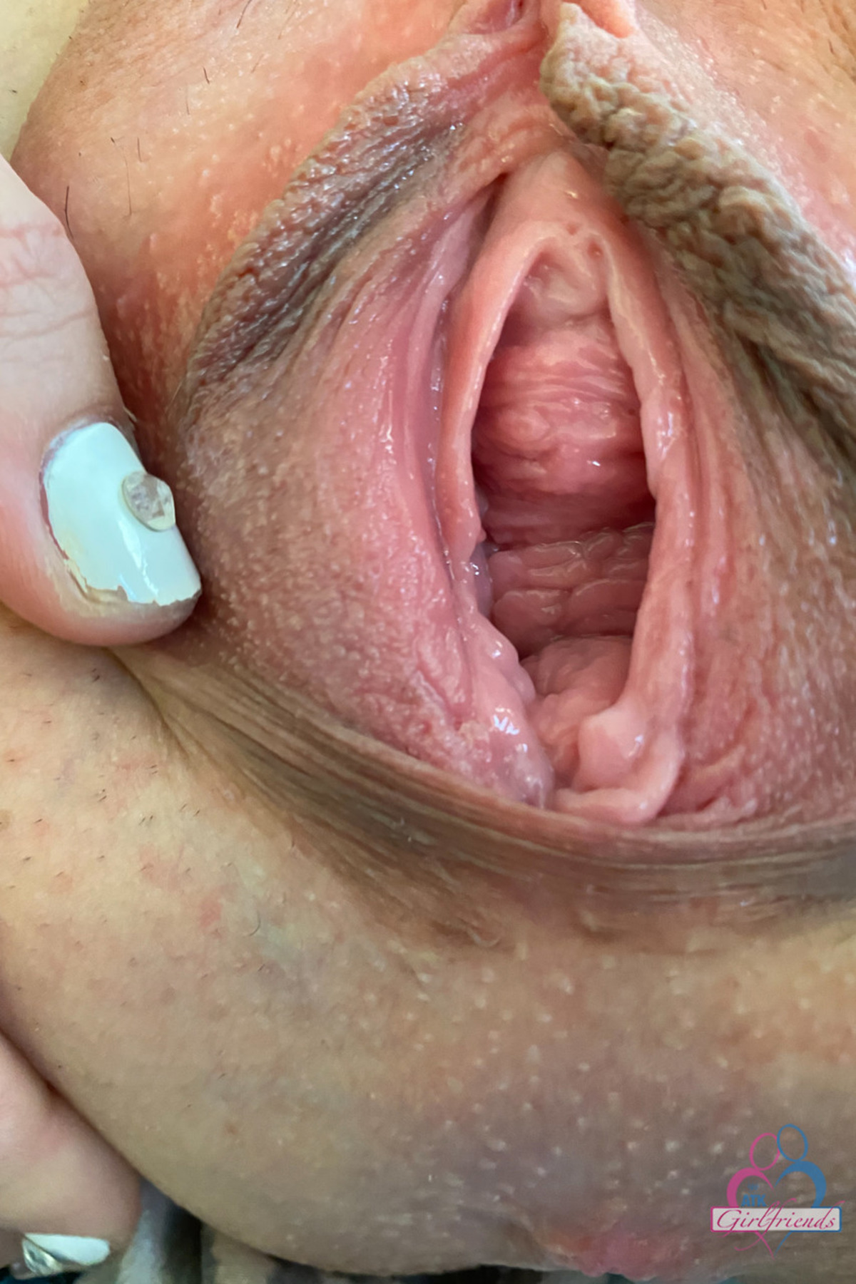 Sexy Lily Adams - Tight and Ready - picture 13