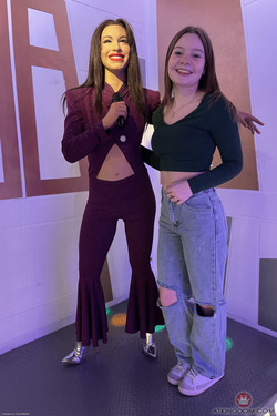 Adrianna Jade Wax Museum Date BTS - pics 17