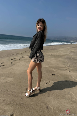 Nicole Nichols - Malibu Part 1 & 2 BTS - pics 14