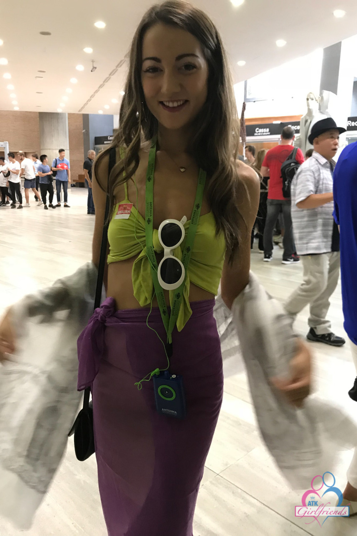 Sexy Amateur Girlfriend Lily Adams - picture 09