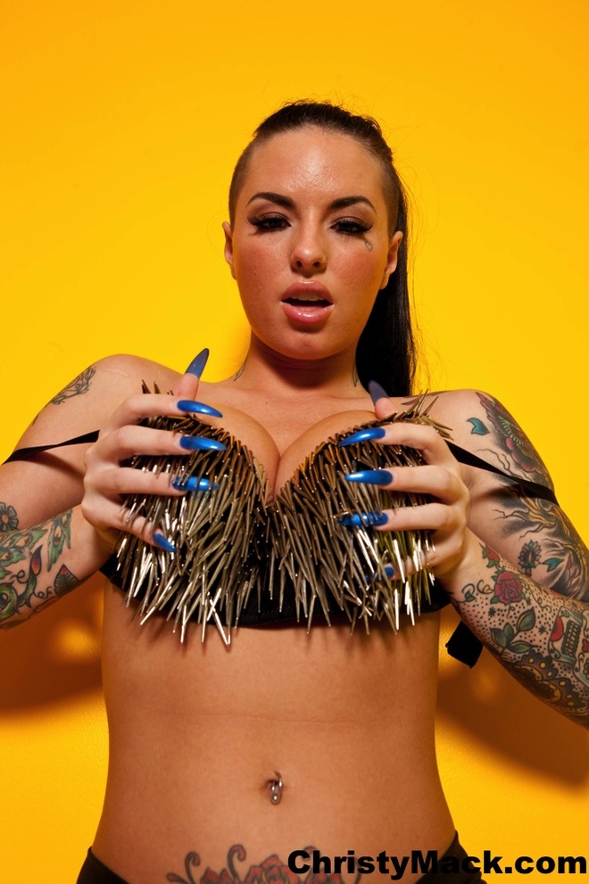 Busty Christy Mack Spiked Bra - picture 07