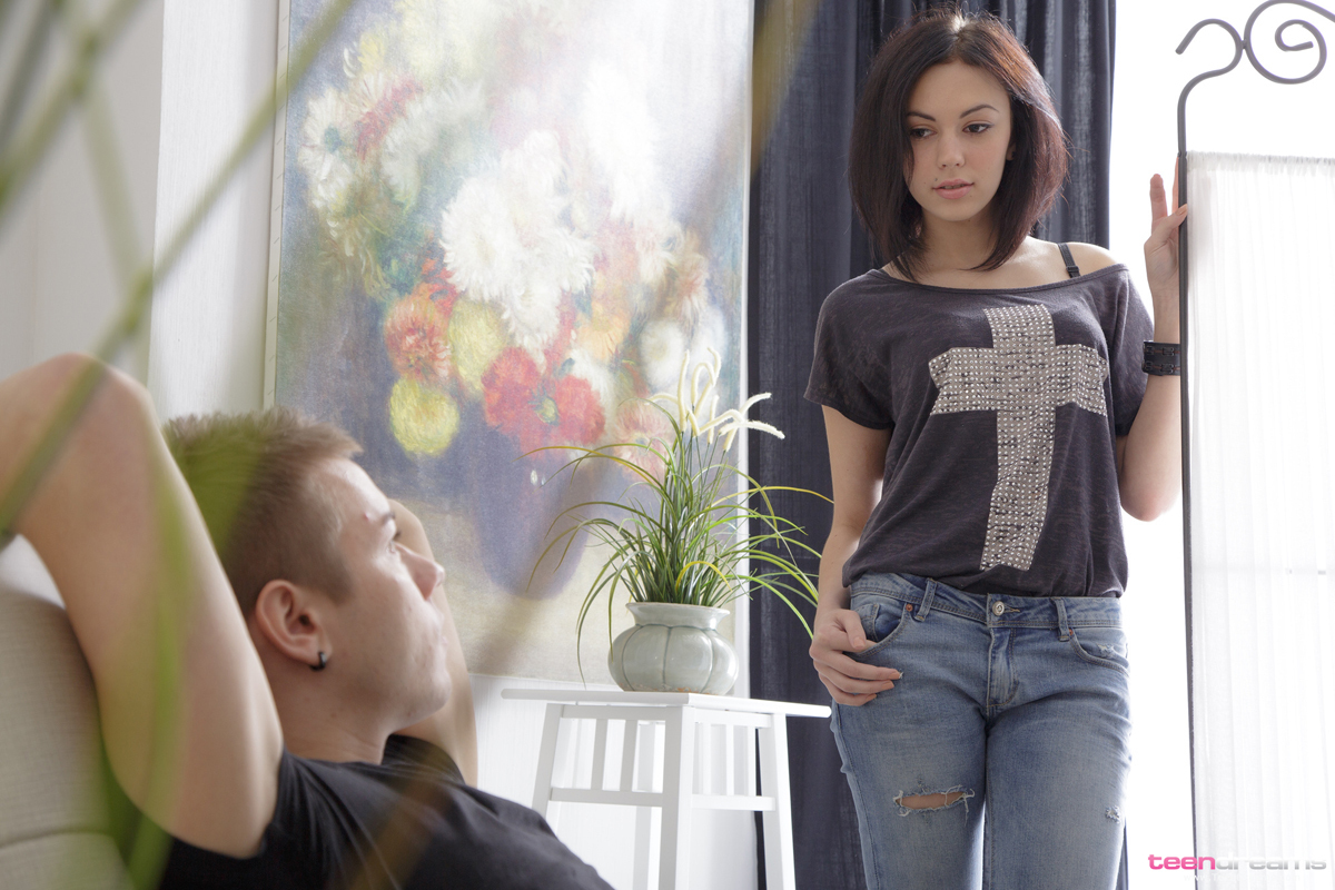 Cute Teen Creampie Pussy Pictures - picture 00