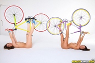 Four lesbian Babes on Fixie Bikes - pics 12