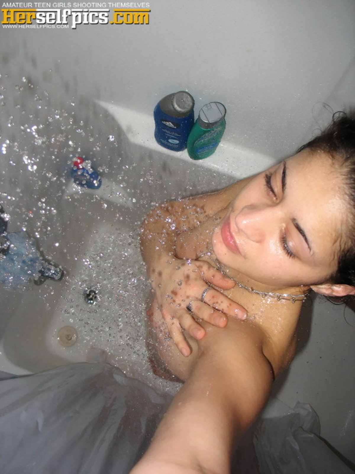 Cute Amateur Taking a Shower - picture 12