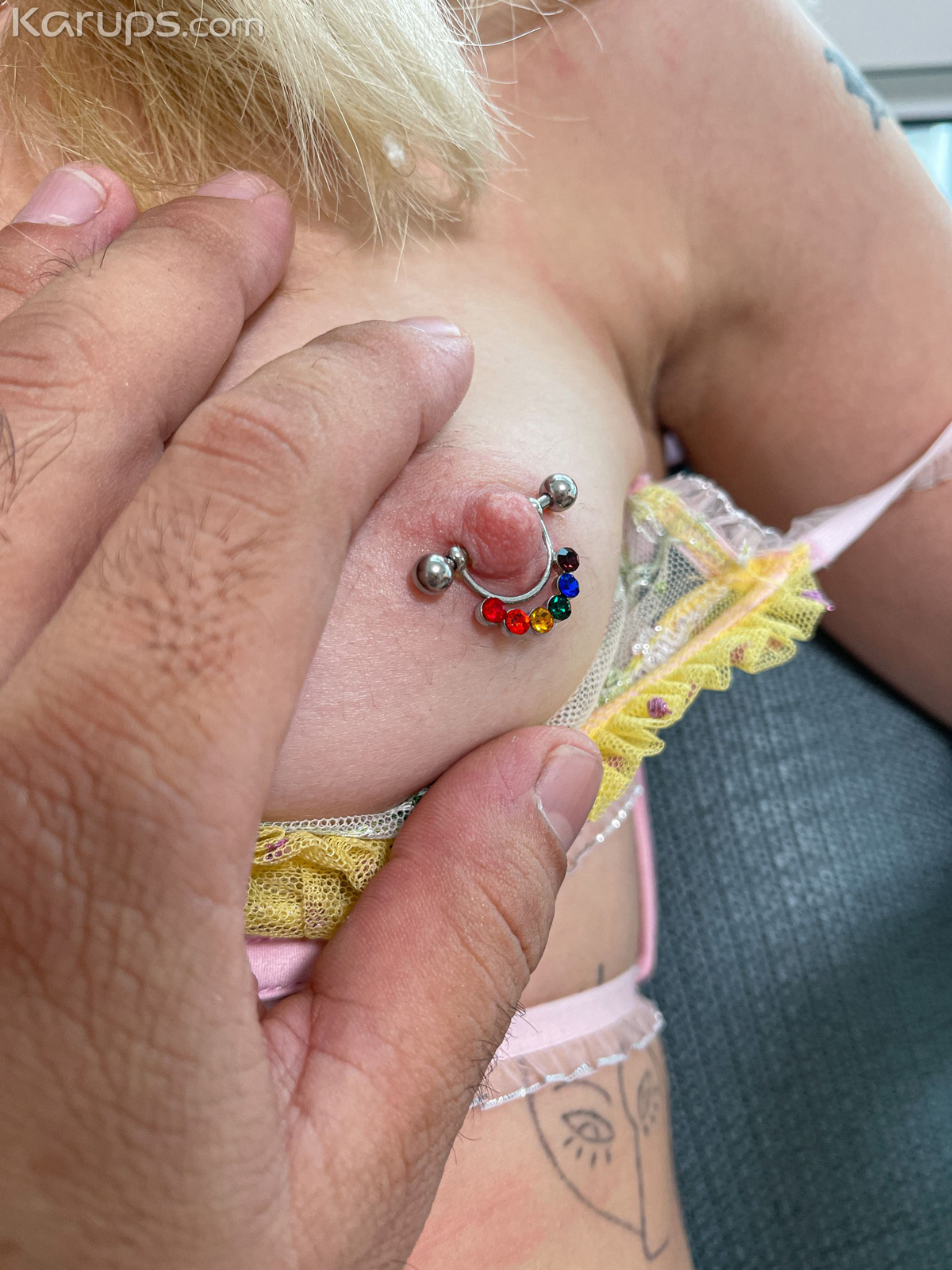 Emma Rosie POV - Naughty Niece - picture 07