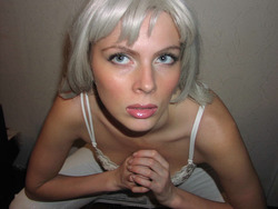 Amateur Platinum Blonde Russian - pics 04