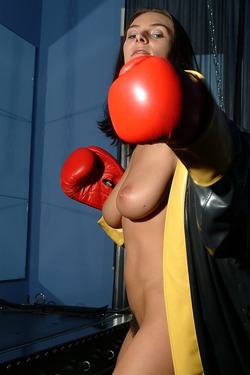 Anita Queen: Busty Sparring Partner - pics 09