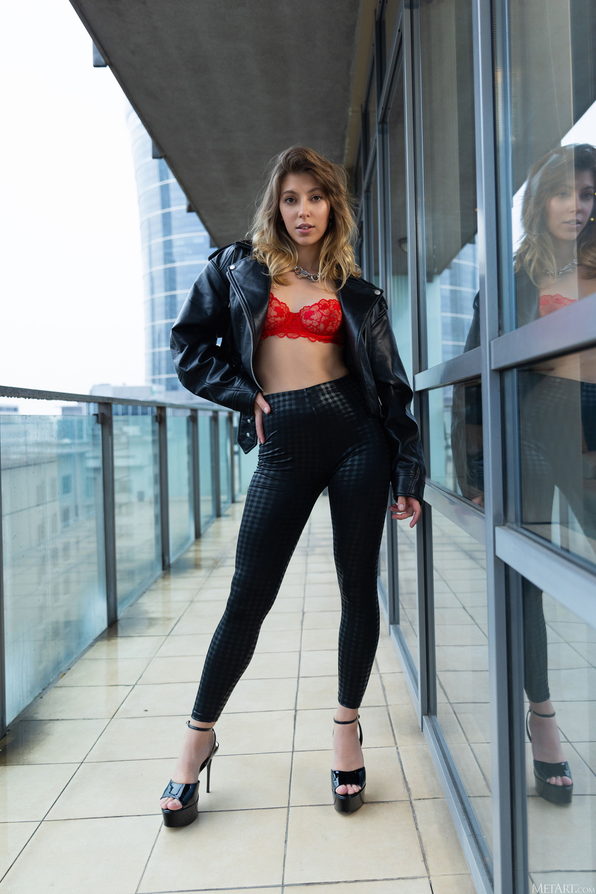 Leggy Babe Avery - Black Leggings 1 - picture 03