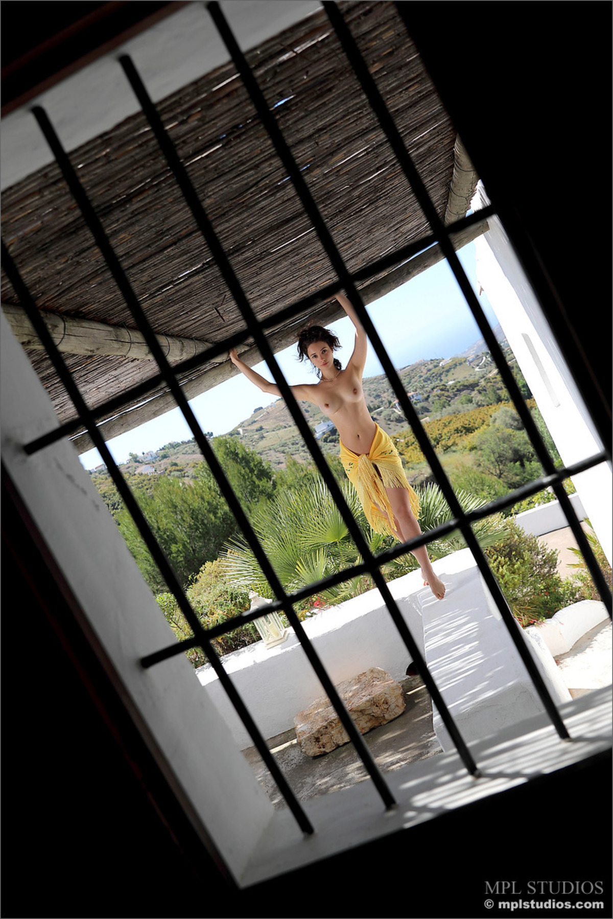 Hot Babe Calypso in Latin Beauty - picture 02