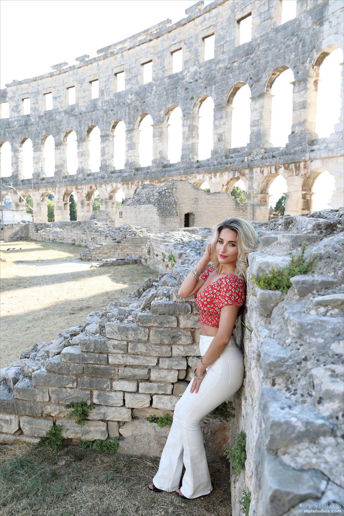 Cara Mell in Postcard from Pula - picture 09