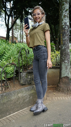 Veronica Leal - World Renowned Slut - pics 09