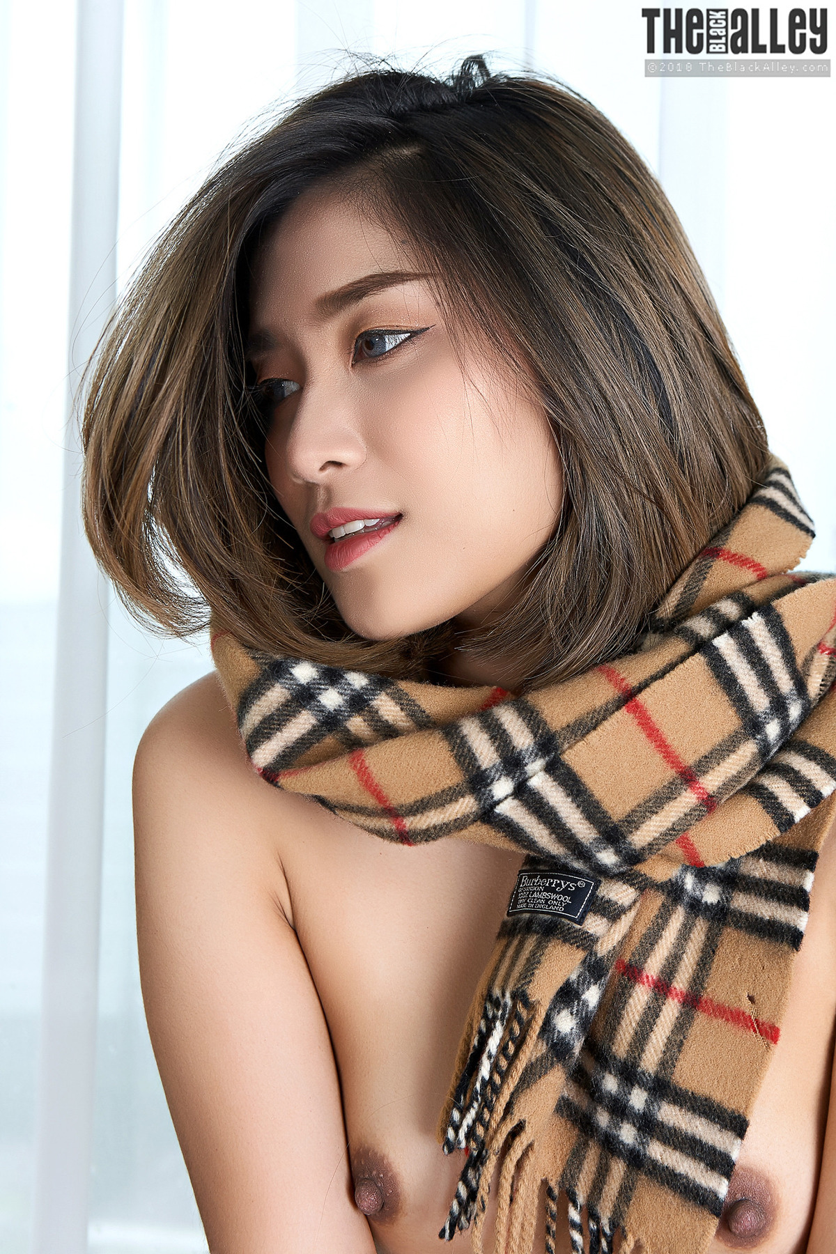 Gorgeous Asian Apple - The New Scarf - picture 11