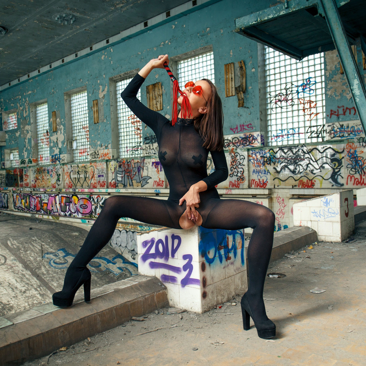 Kinky Slut Paula T - Afternoon Fantasy - picture 02