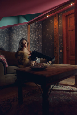 Emily J in Fur and Boots - Mirror 1 - pics 01