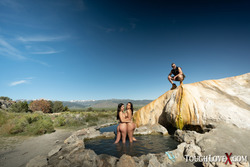 Luna Star, Natalie Brooks - 3rd Wheel - pics 01