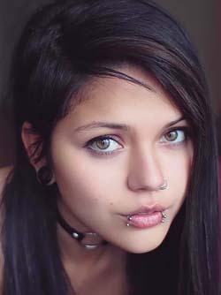 Comesesos via SuicideGirls - Pierced Teen Tattooed Sexy Body