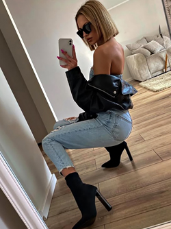 Polish Supermom Oliwia Podgorska - Sexy Blonde Woman Non-nude