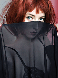 Gothic Glam Marianna - Show Girl