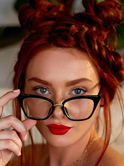 Study Chick: Amazing redhead Lacy Lennon in Sexy Black Stockings
