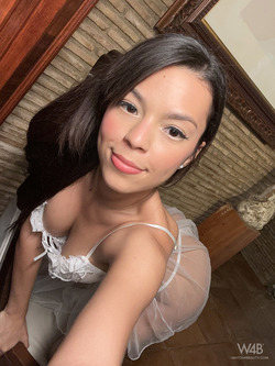 Sky Moon - Selfies 4U: My Present - pics 05