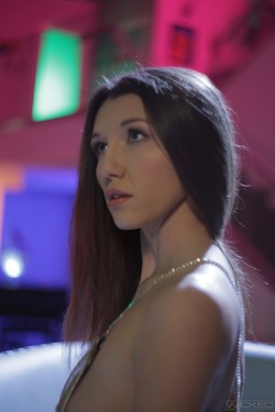 Maya Woulfe Fucked by Big Cocks - pics 03