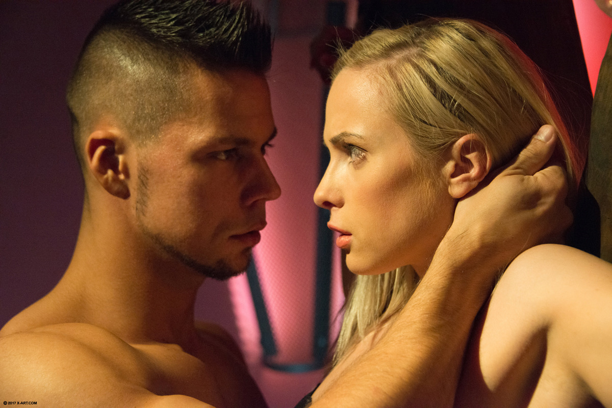 Sexy Angel Vinna X Marks the Spot - picture 02